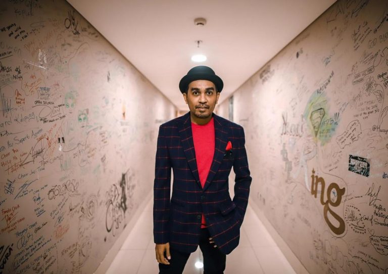 Hiburan Penyanyi Lagu Januari, Glenn Fredly Meninggal Dunia